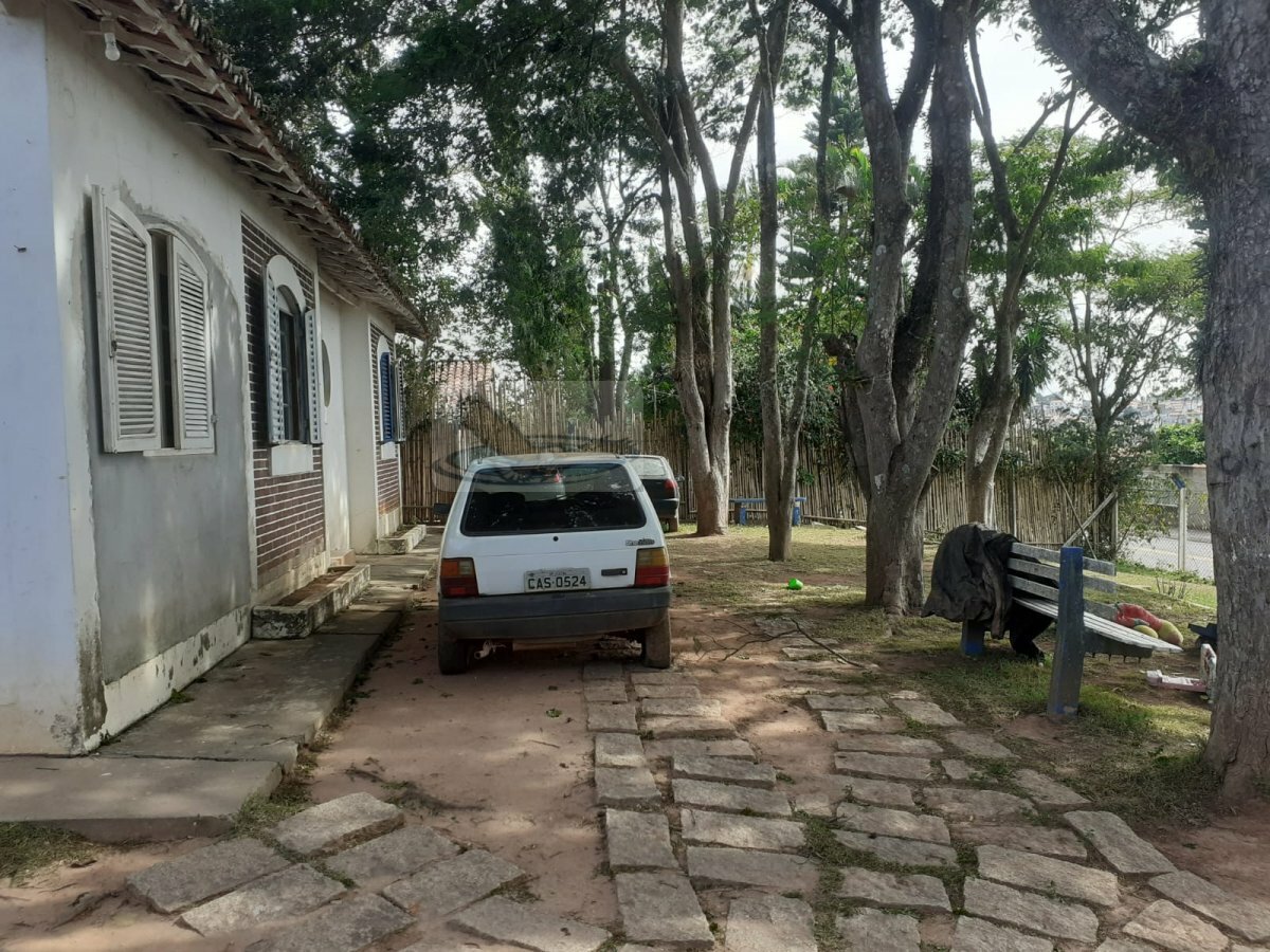 Fazenda à venda com 3 quartos, 1000m² - Foto 9