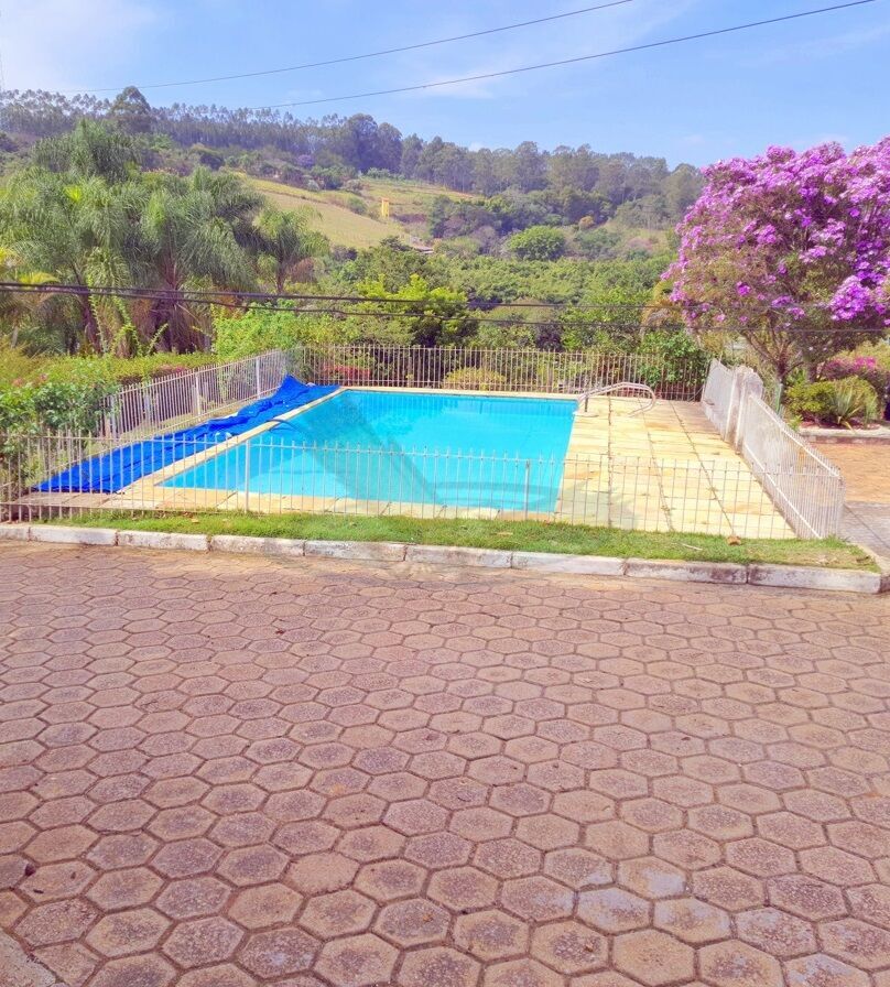 Chácara à venda com 3 quartos, 3157m² - Foto 1