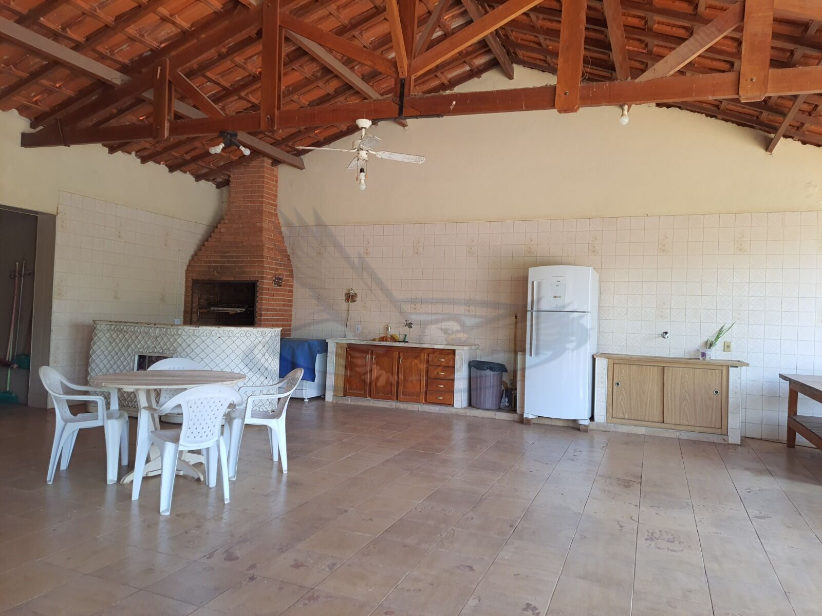Chácara à venda com 3 quartos, 3157m² - Foto 8