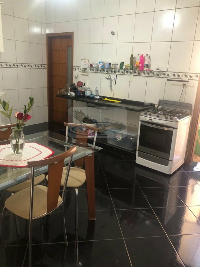 Sobrado à venda com 2 quartos, 101m² - Foto 3