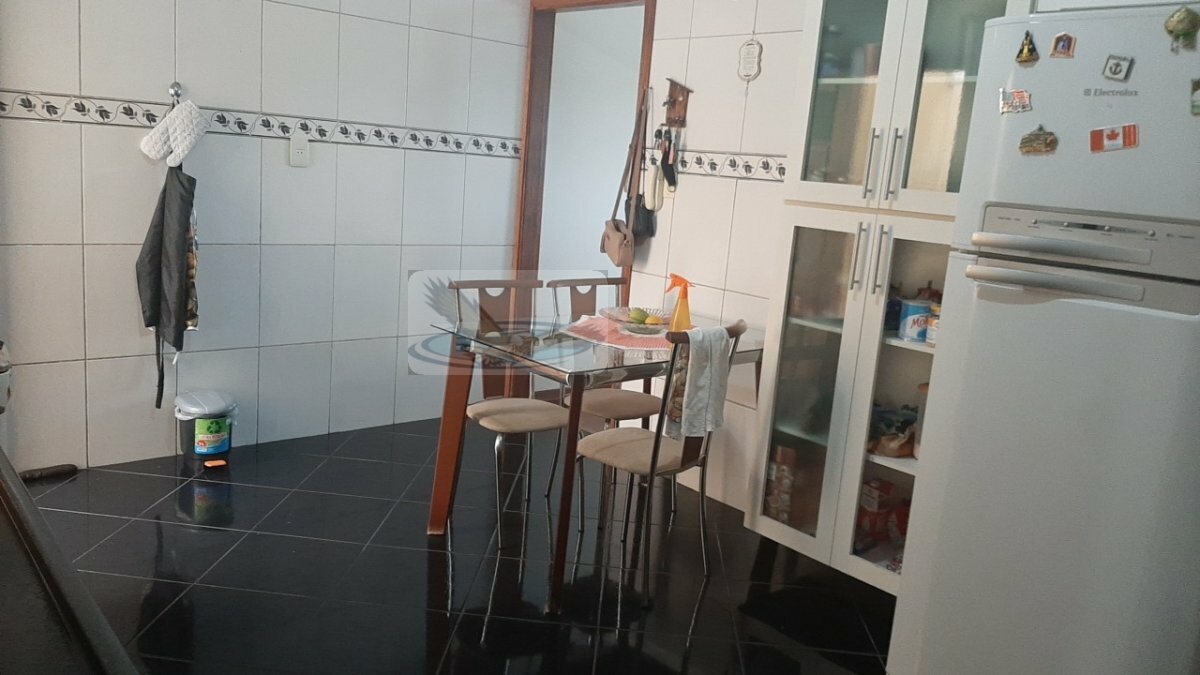 Sobrado à venda com 2 quartos, 101m² - Foto 12