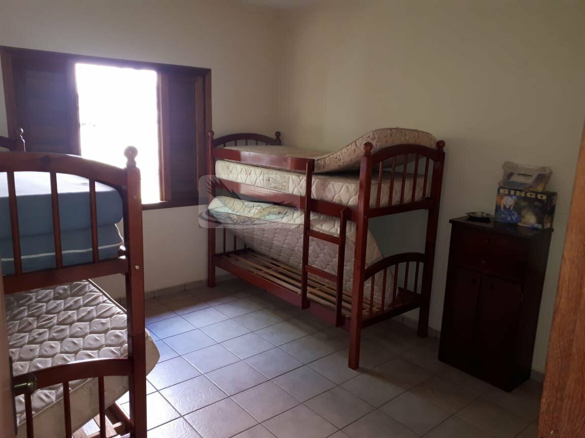 Casa à venda com 3 quartos, 1000m² - Foto 10