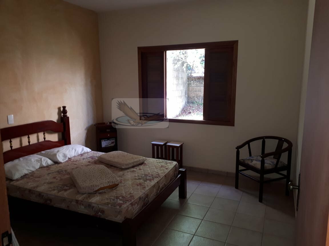 Casa à venda com 3 quartos, 1000m² - Foto 18