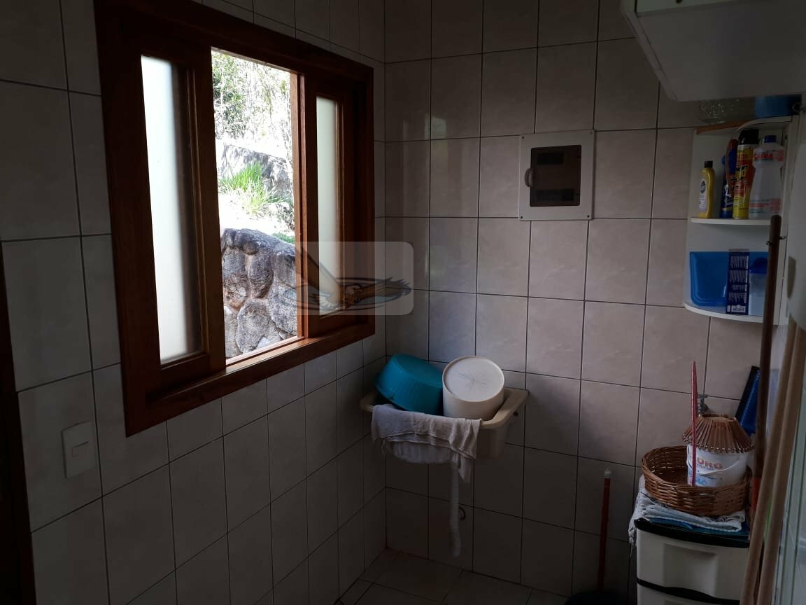 Casa à venda com 3 quartos, 1000m² - Foto 7