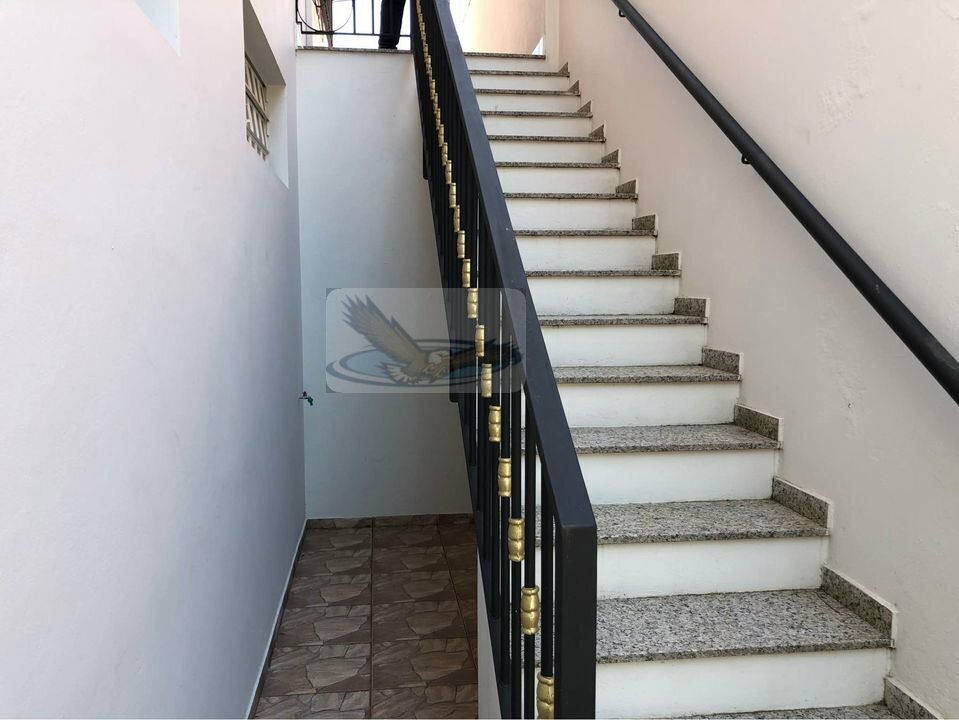 Casa à venda com 3 quartos, 250m² - Foto 5