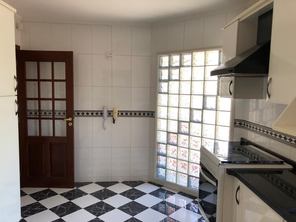 Casa à venda com 3 quartos, 250m² - Foto 21