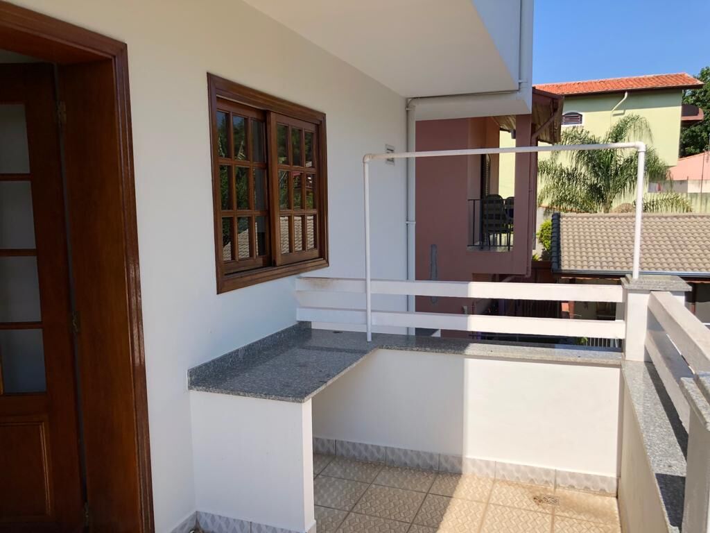 Casa à venda com 3 quartos, 250m² - Foto 23