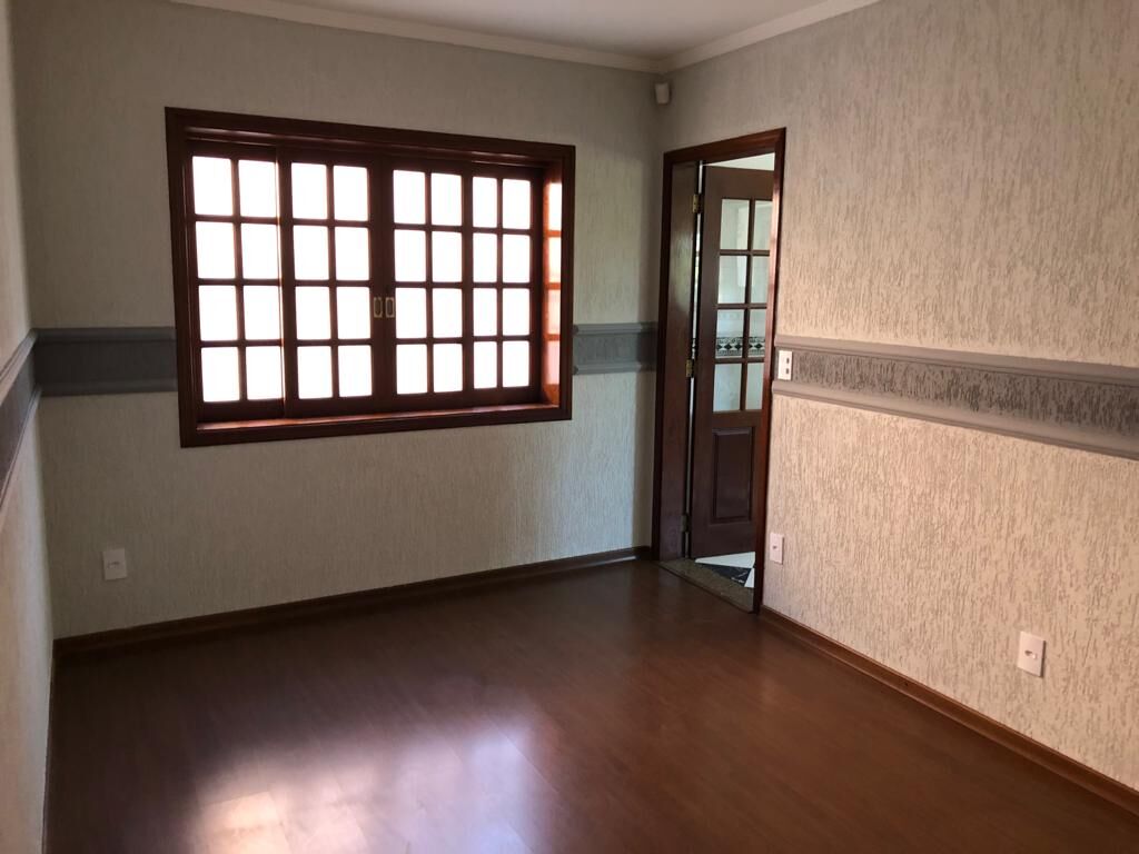 Casa à venda com 3 quartos, 250m² - Foto 26