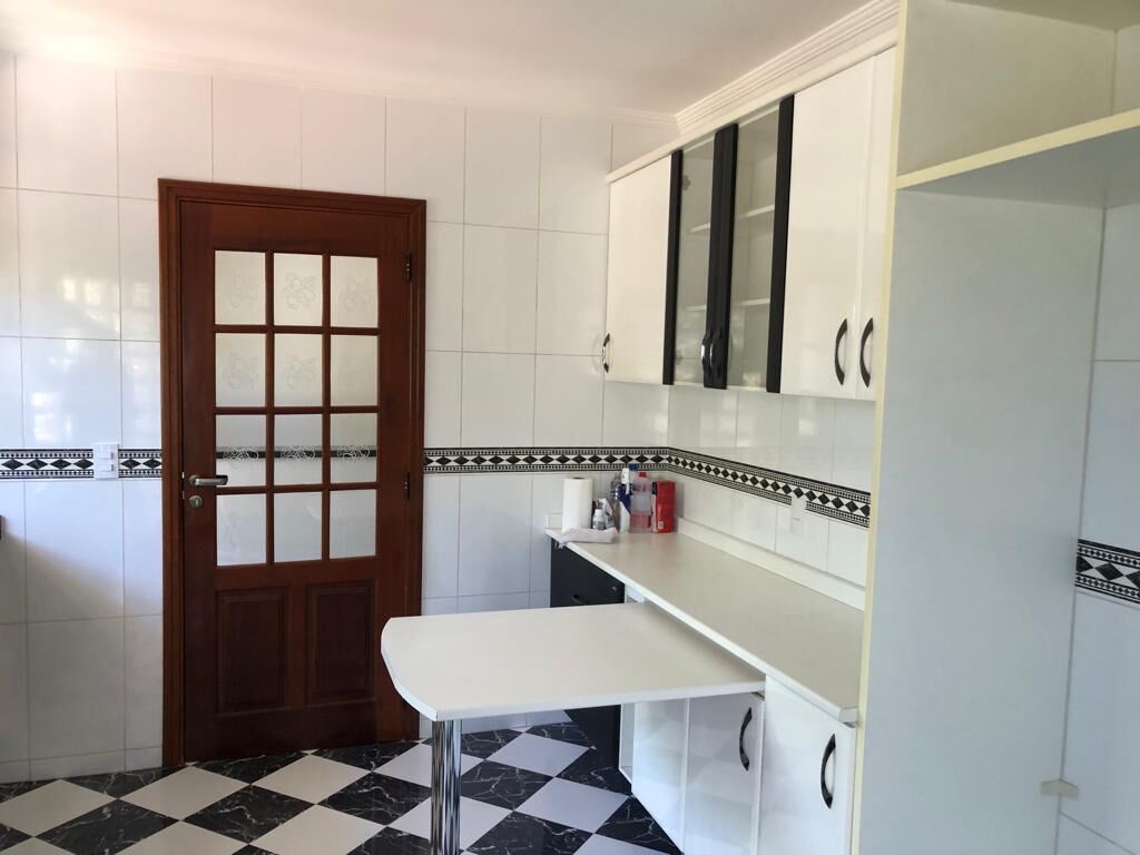 Casa à venda com 3 quartos, 250m² - Foto 24