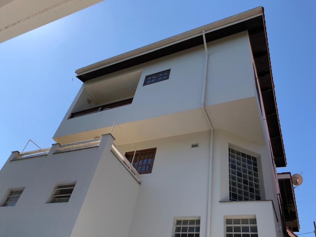 Casa à venda com 3 quartos, 250m² - Foto 29