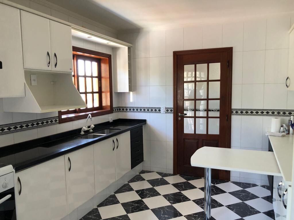 Casa à venda com 3 quartos, 250m² - Foto 25