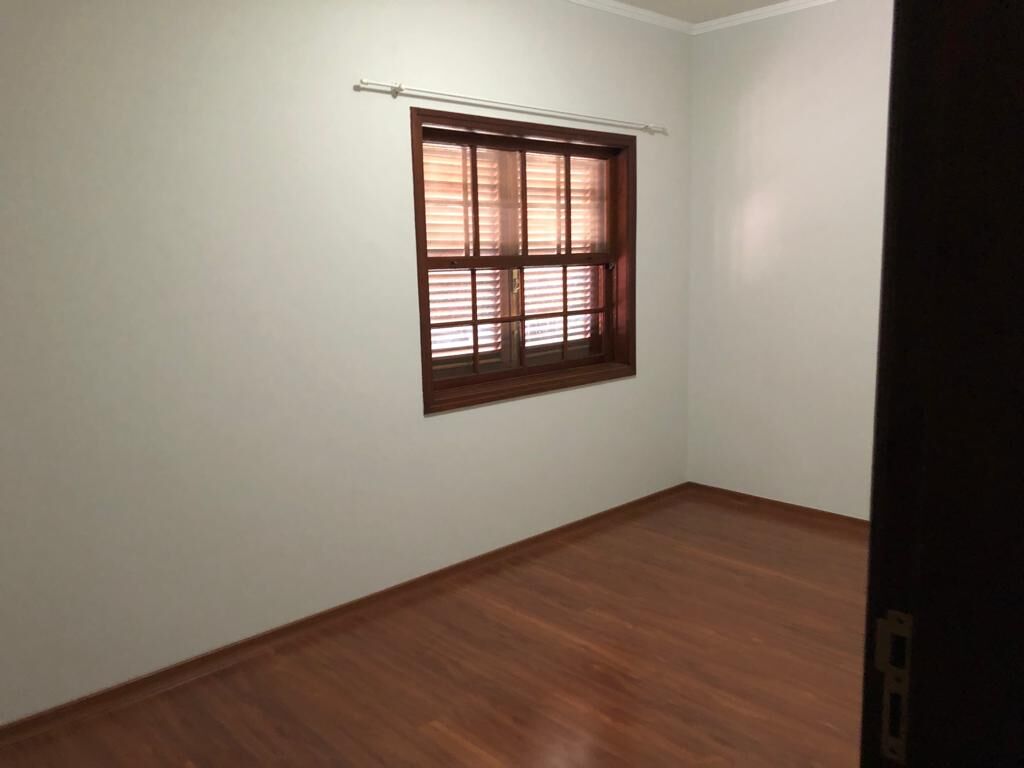 Casa à venda com 3 quartos, 250m² - Foto 36