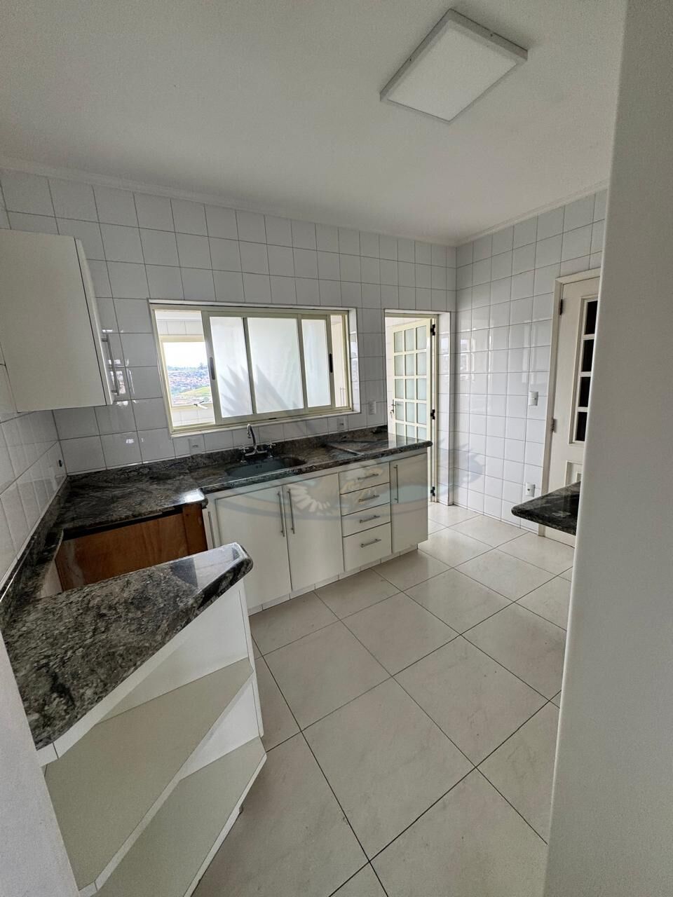Apartamento, 3 quartos, 243 m² - Foto 19