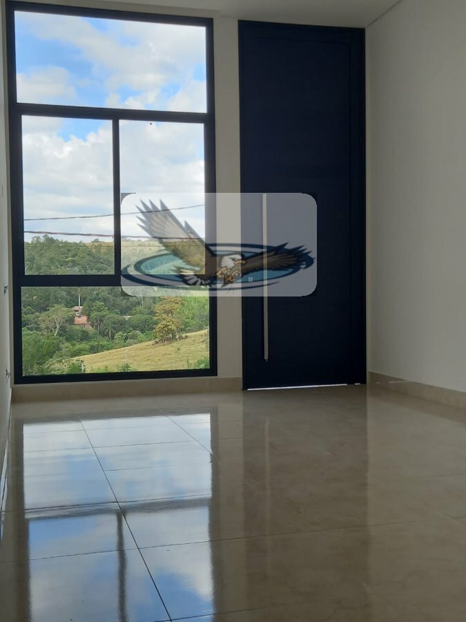 Casa à venda com 3 quartos, 176m² - Foto 2