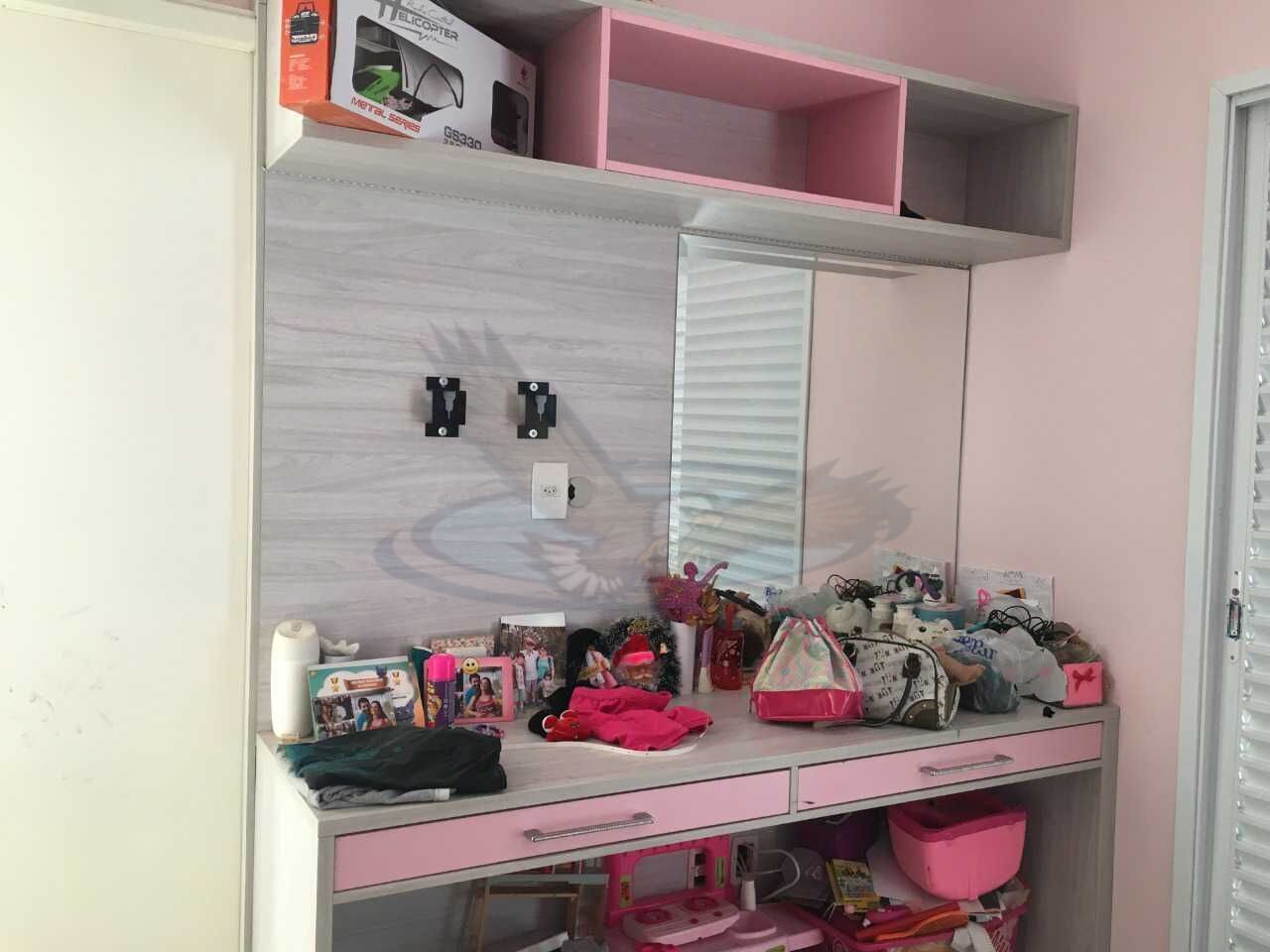 Casa à venda com 3 quartos, 239m² - Foto 7