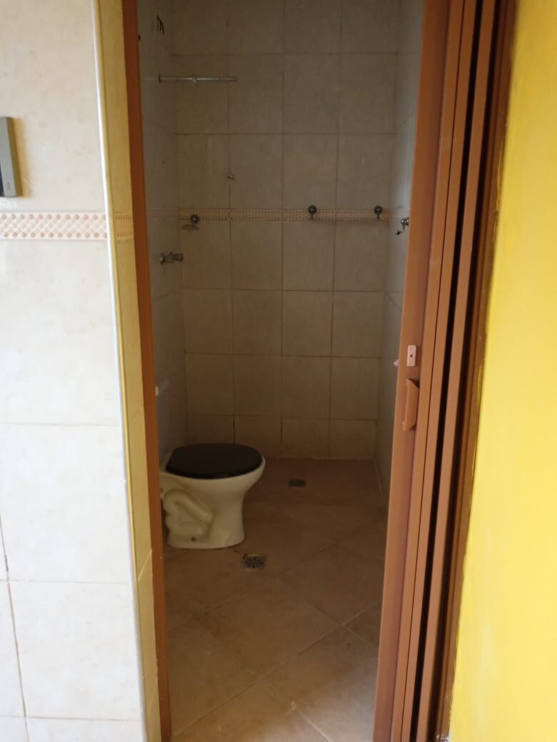 Casa à venda com 2 quartos, 70m² - Foto 26