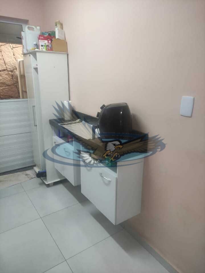 Casa à venda com 2 quartos, 45m² - Foto 7