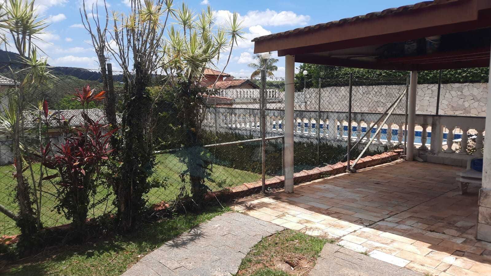 Casa à venda com 3 quartos, 177m² - Foto 2