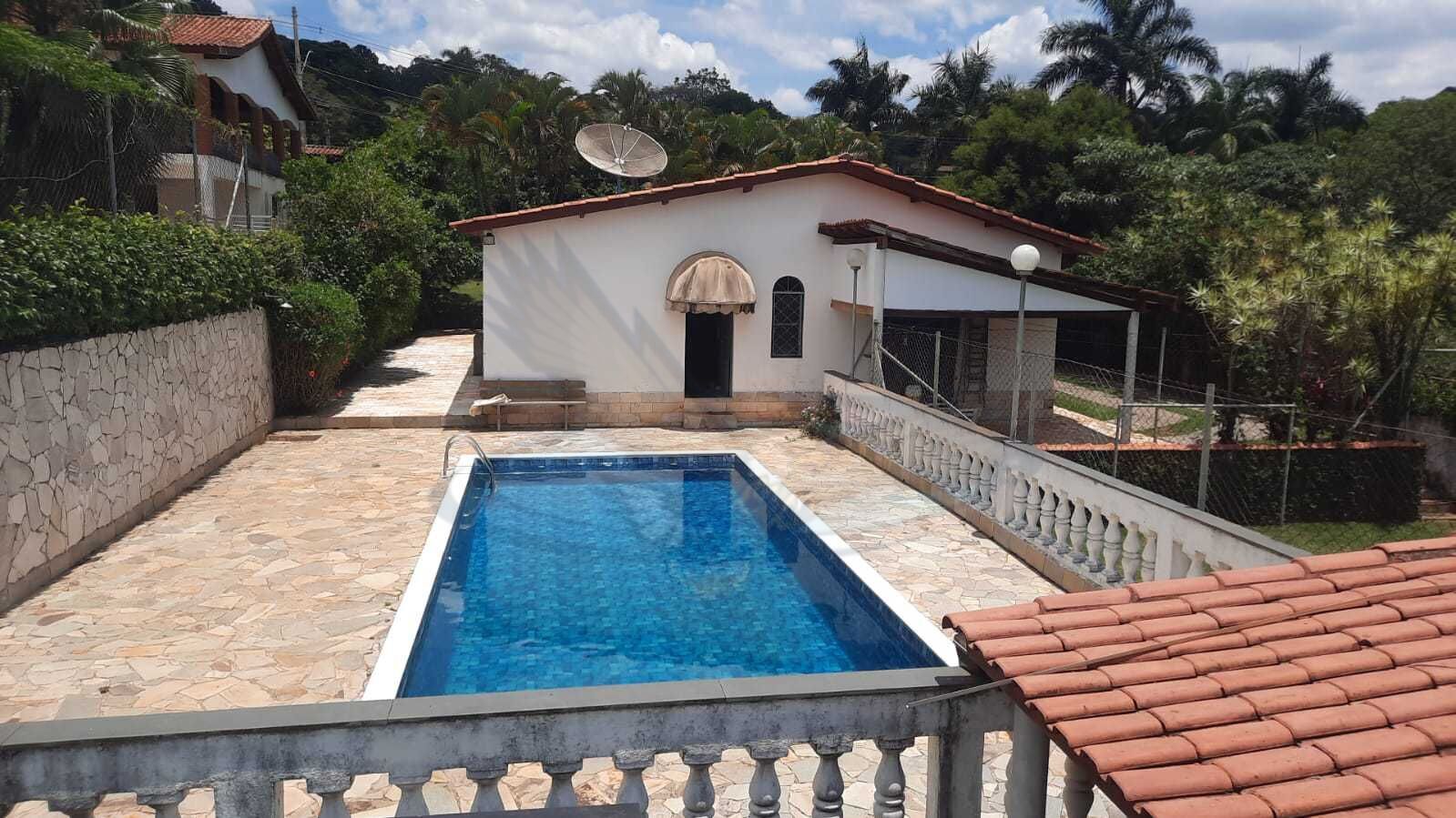 Casa à venda com 3 quartos, 177m² - Foto 3