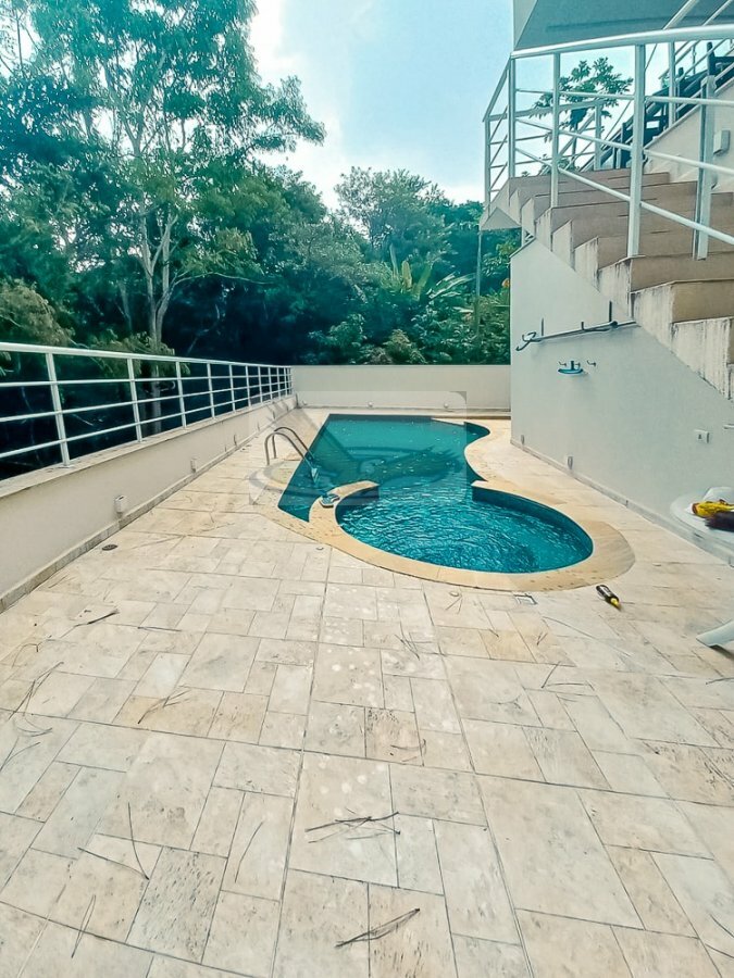 Casa à venda com 4 quartos, 609m² - Foto 12