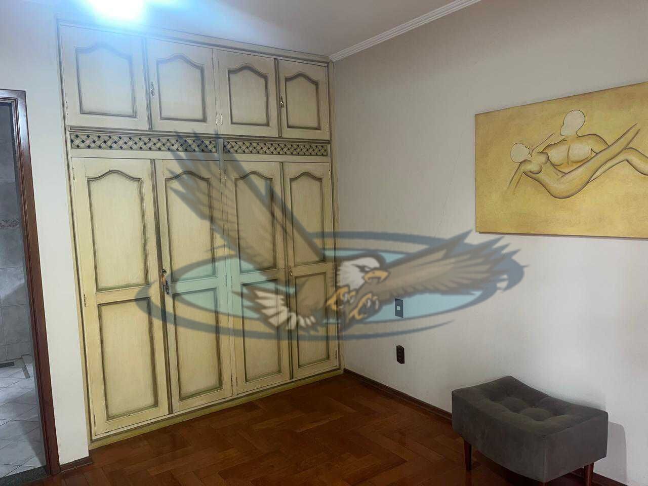 Casa para alugar com 3 quartos, 250m² - Foto 11