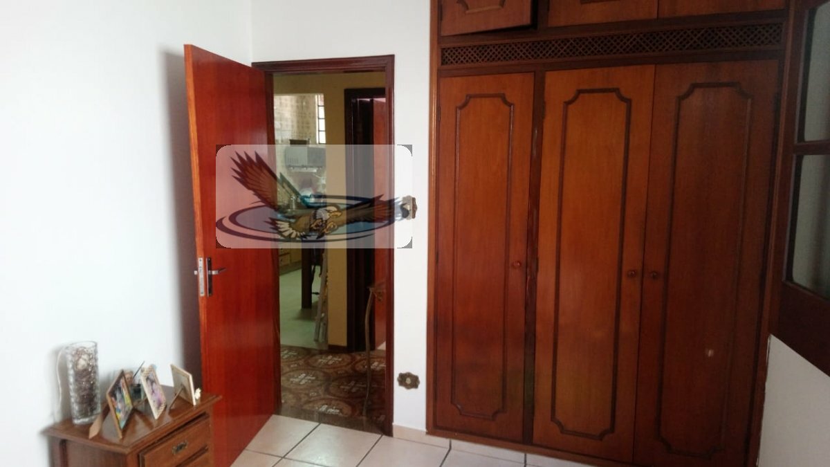 Casa à venda com 2 quartos, 103m² - Foto 25