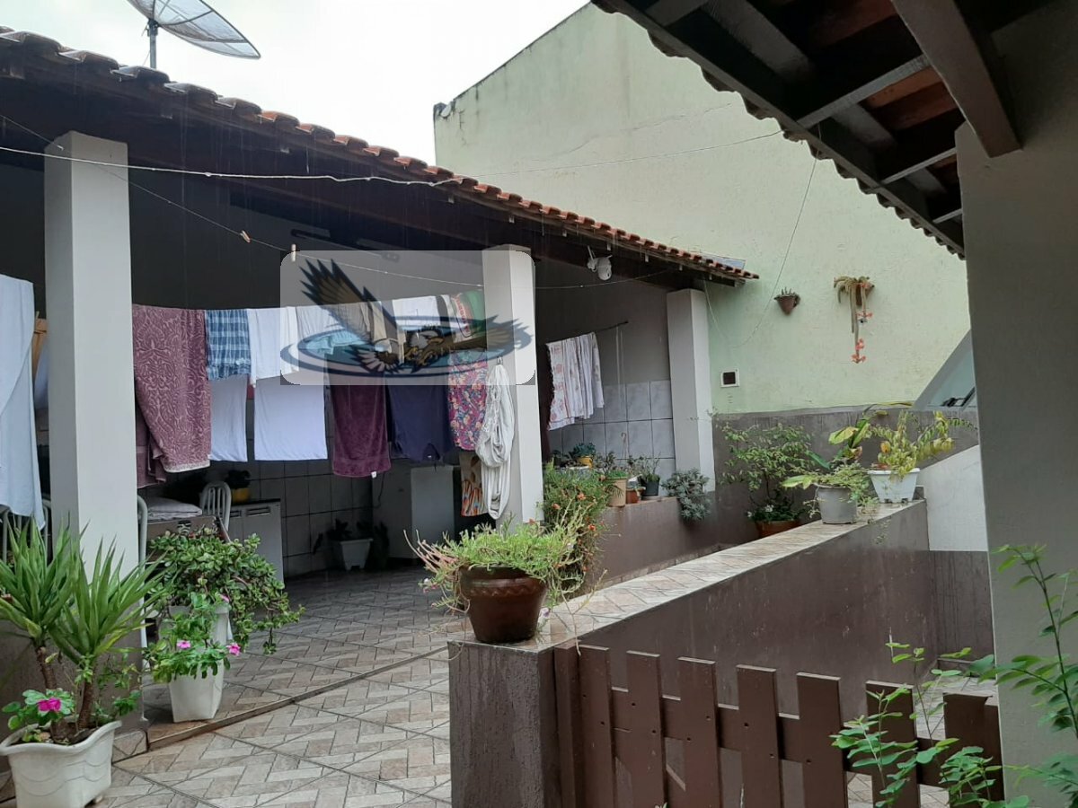 Casa à venda com 2 quartos, 103m² - Foto 7