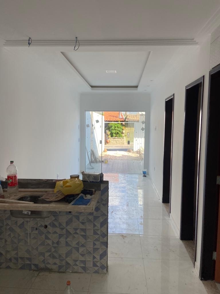 Casa à venda com 2 quartos, 66m² - Foto 10