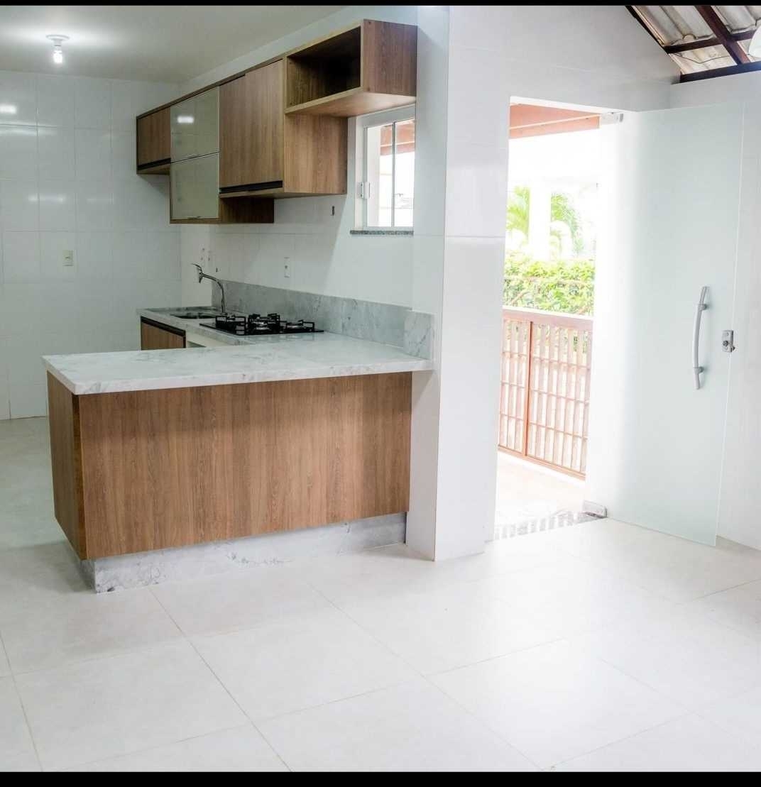 Casa de Condomínio à venda com 4 quartos, 150m² - Foto 4