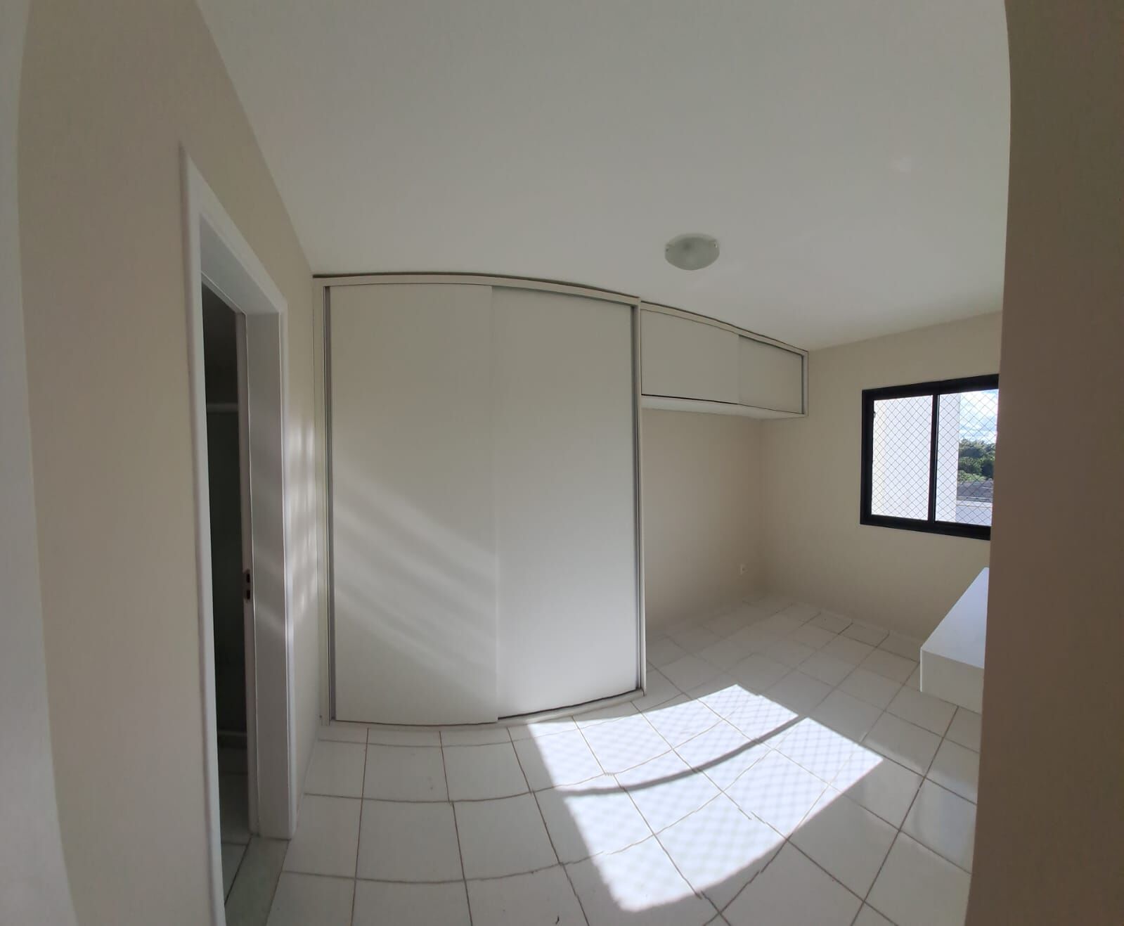 Apartamento à venda com 2 quartos, 55m² - Foto 11