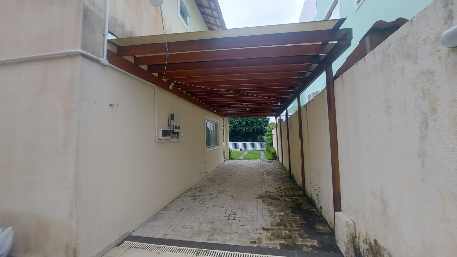 Casa à venda com 4 quartos, 230m² - Foto 9