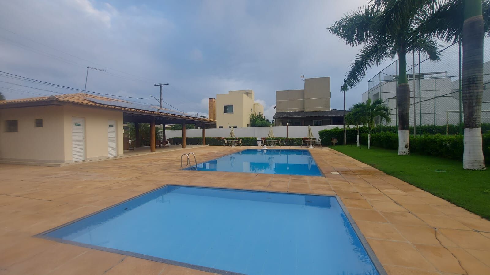 Casa à venda com 4 quartos, 230m² - Foto 12