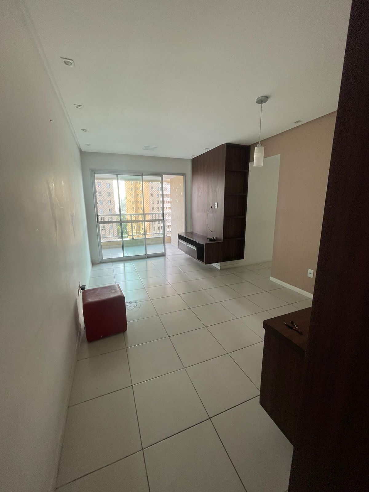 Apartamento à venda com 3 quartos, 100m² - Foto 1