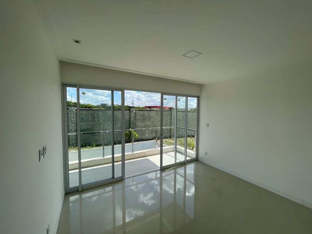 Casa à venda com 4 quartos, 180m² - Foto 18