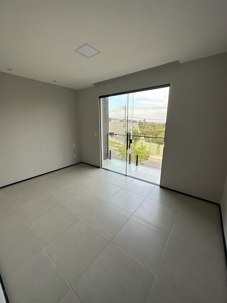 Casa à venda com 4 quartos, 270m² - Foto 8