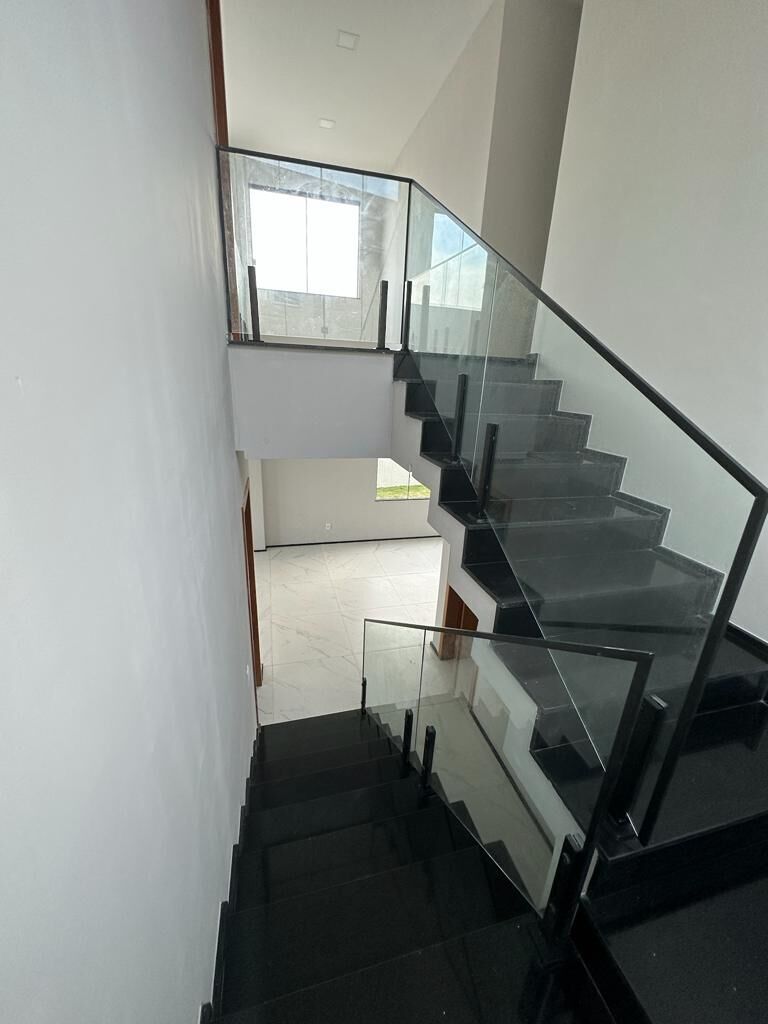 Casa à venda com 4 quartos, 270m² - Foto 13