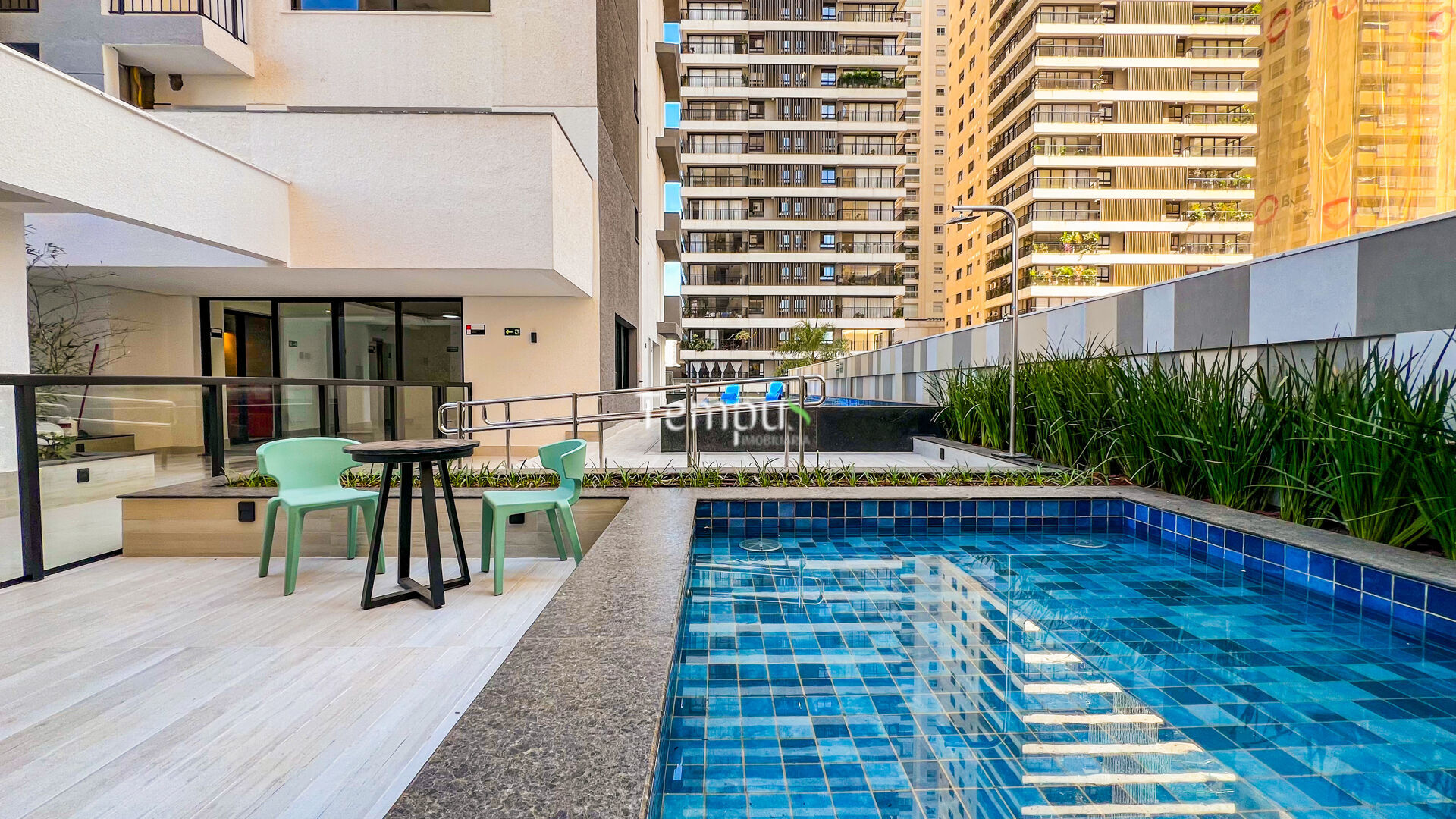 Apartamento à venda com 2 quartos, 71m² - Foto 41