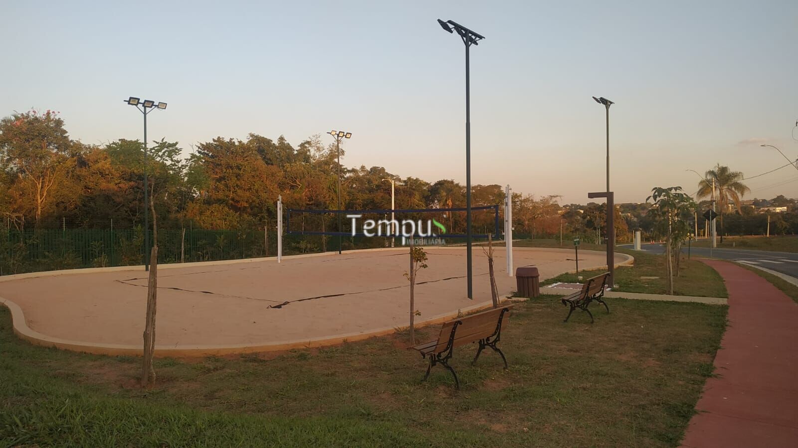 Casa à venda com 4 quartos, 300m² - Foto 60