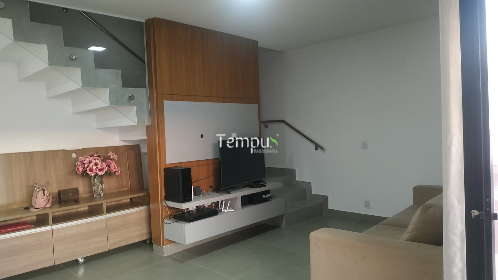 Casa à venda com 4 quartos, 300m² - Foto 52