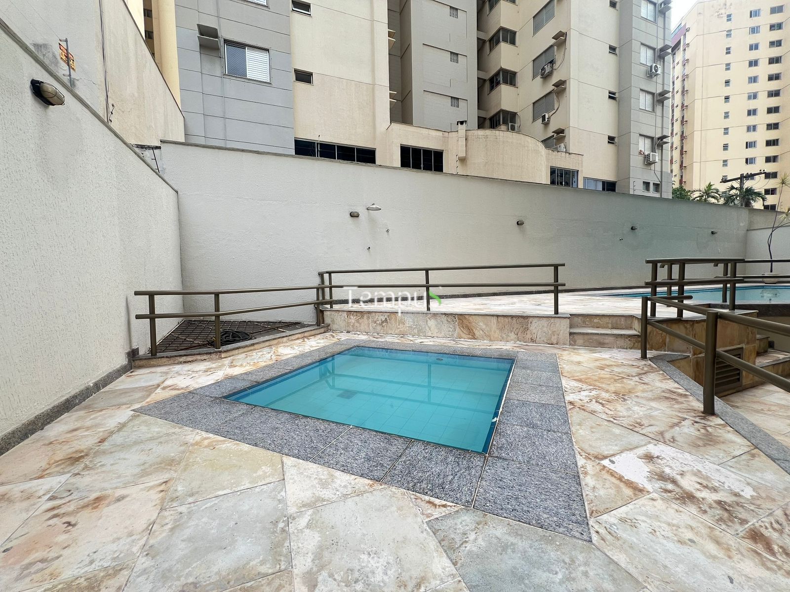 Apartamento à venda com 4 quartos, 218m² - Foto 35