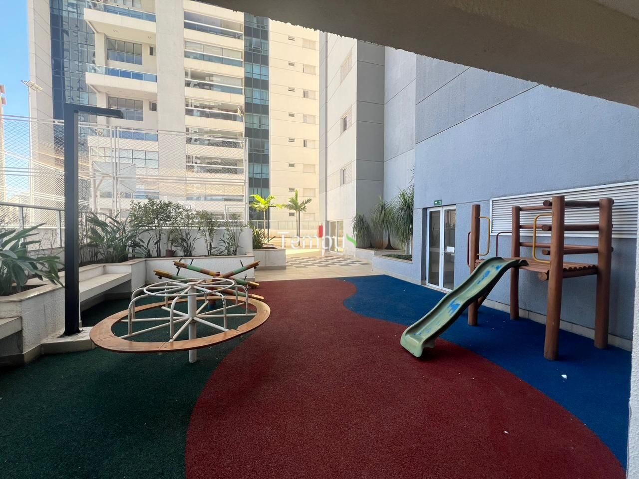 Apartamento à venda com 3 quartos, 110m² - Foto 32
