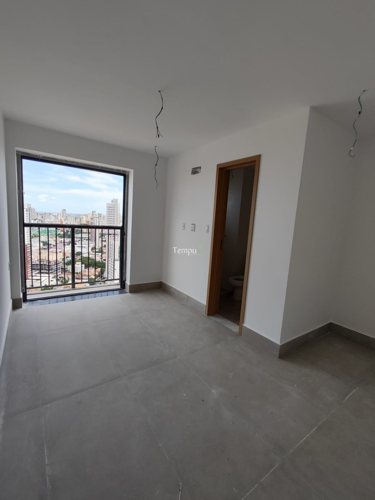 Apartamento à venda com 2 quartos, 75m² - Foto 52