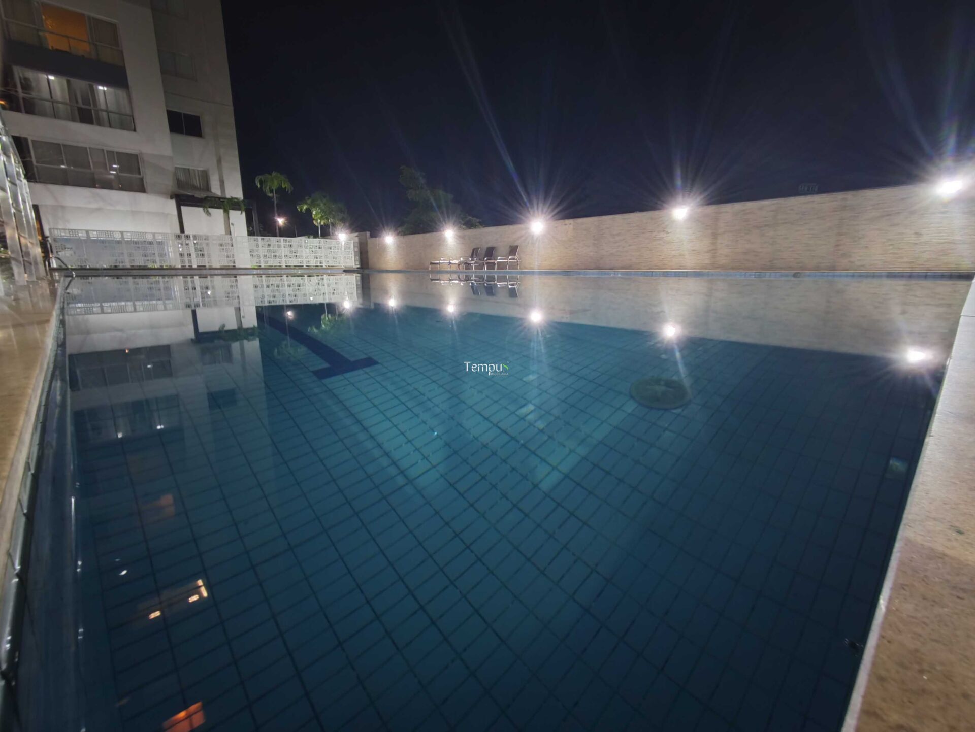 Apartamento à venda com 2 quartos, 69m² - Foto 54
