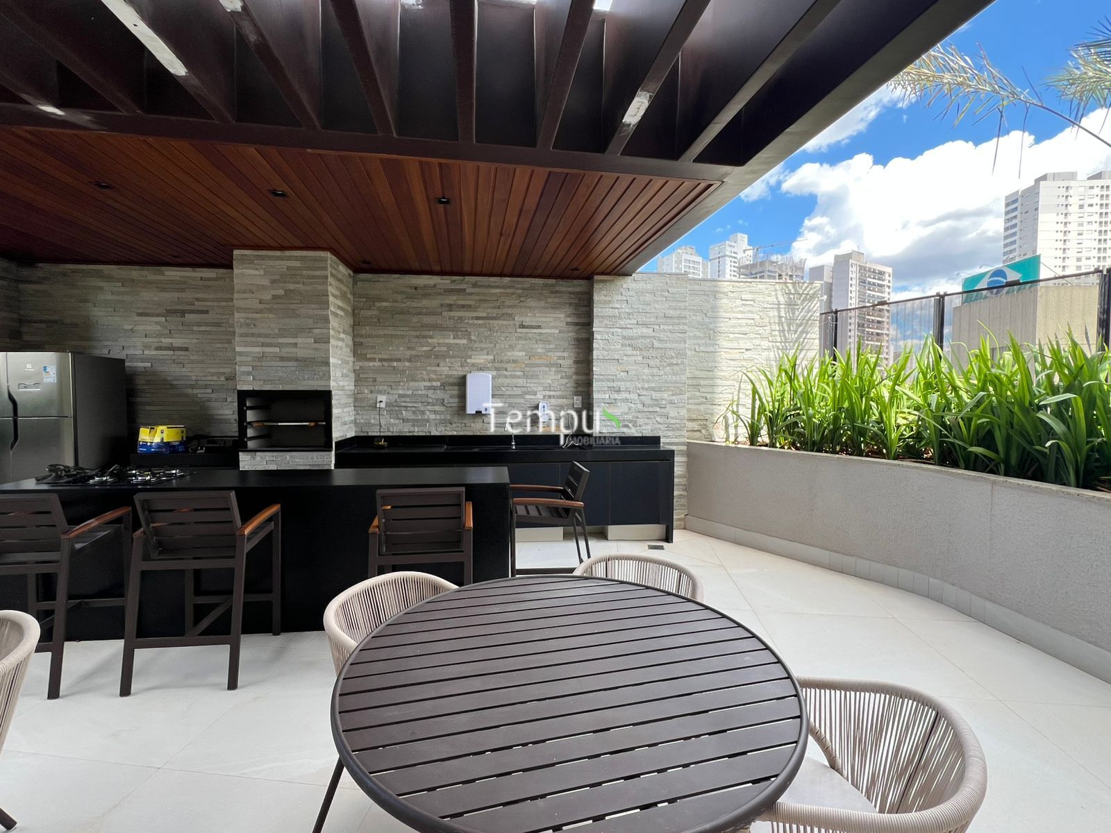 Apartamento à venda com 3 quartos, 105m² - Foto 29