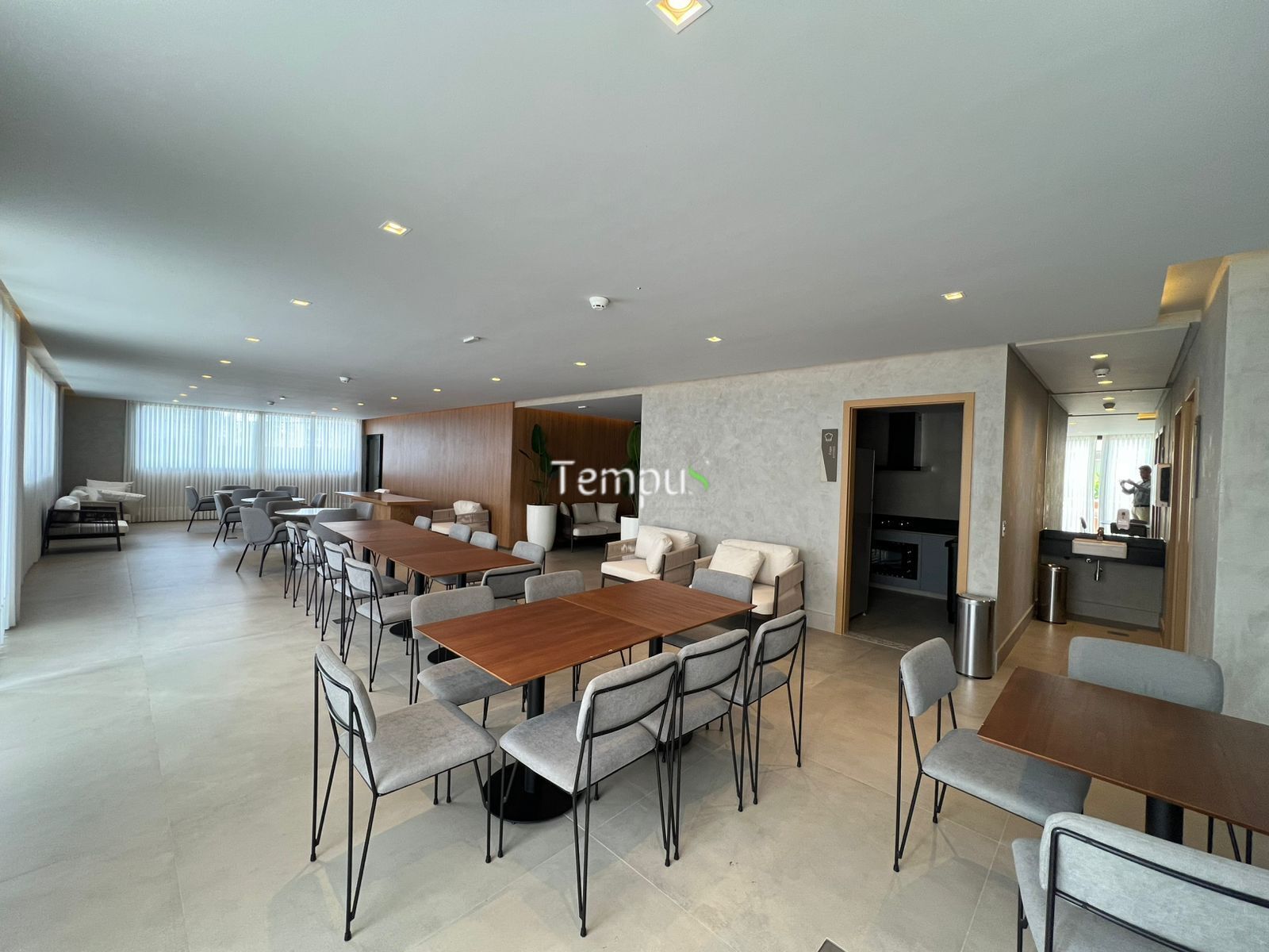 Apartamento à venda com 3 quartos, 105m² - Foto 20