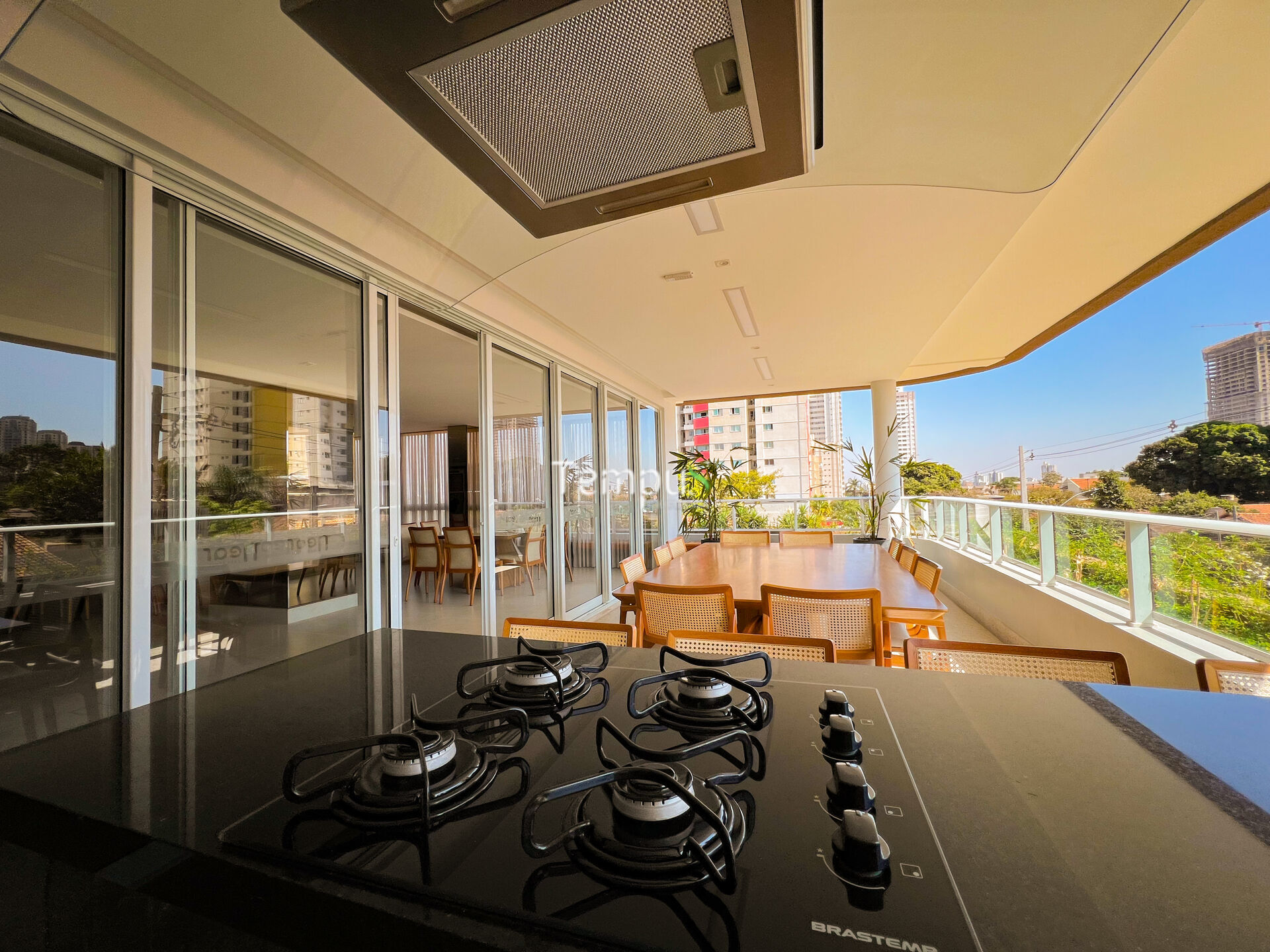 Apartamento à venda com 2 quartos, 64m² - Foto 15