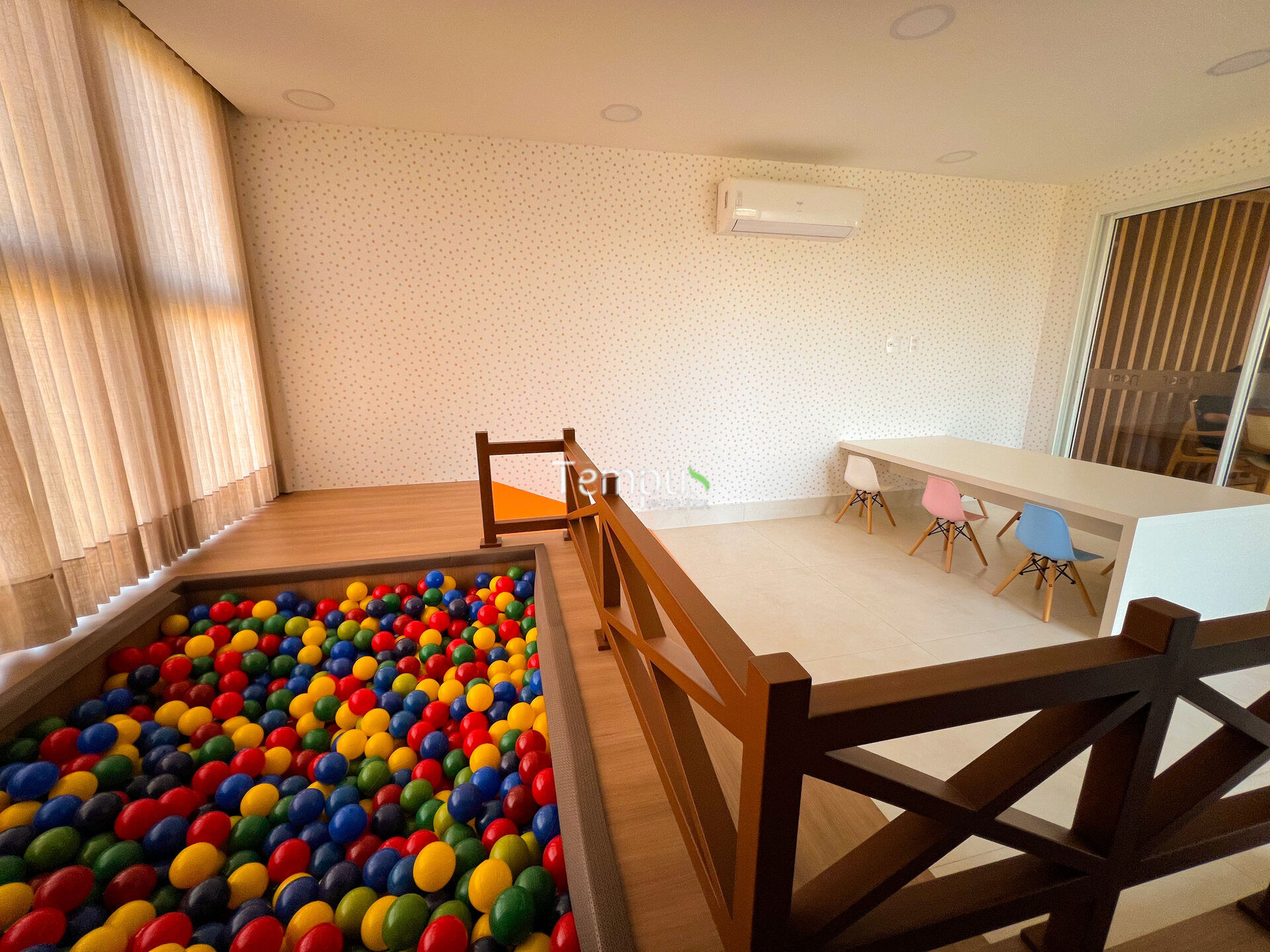 Apartamento à venda com 2 quartos, 64m² - Foto 24
