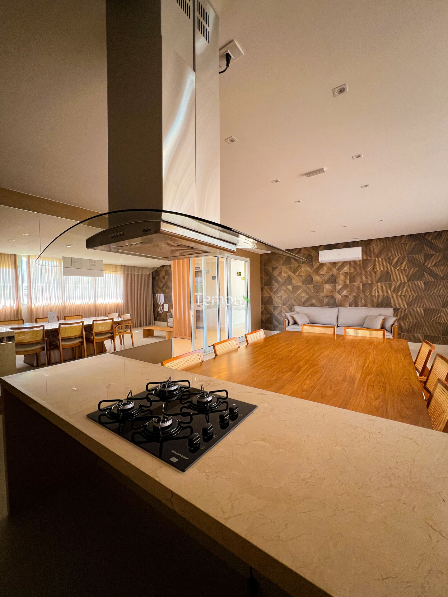 Apartamento à venda com 2 quartos, 64m² - Foto 22