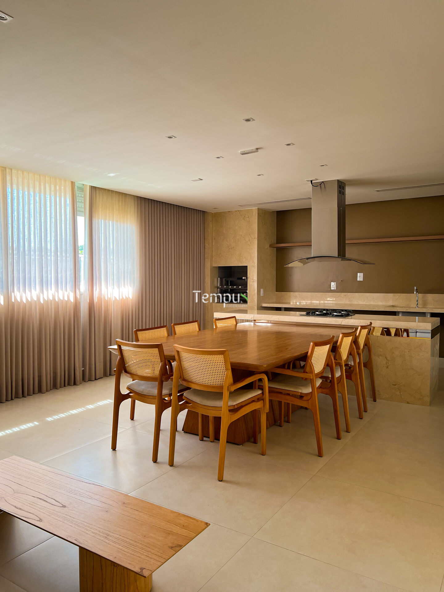 Apartamento à venda com 2 quartos, 64m² - Foto 18