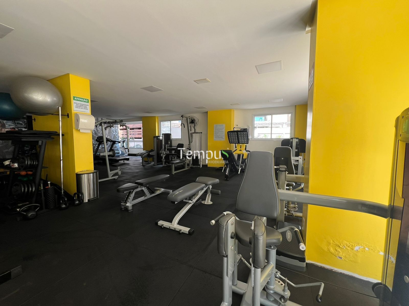 Apartamento à venda com 3 quartos, 150m² - Foto 31